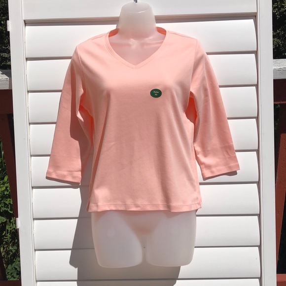 LL BEAN NWT 3/4 sleeve v-neck TOP - Picture 3 of 9